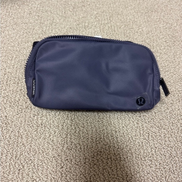 lululemon athletica Handbags - NWT LULULEMON BELT BAG 1L NIGHTFALL